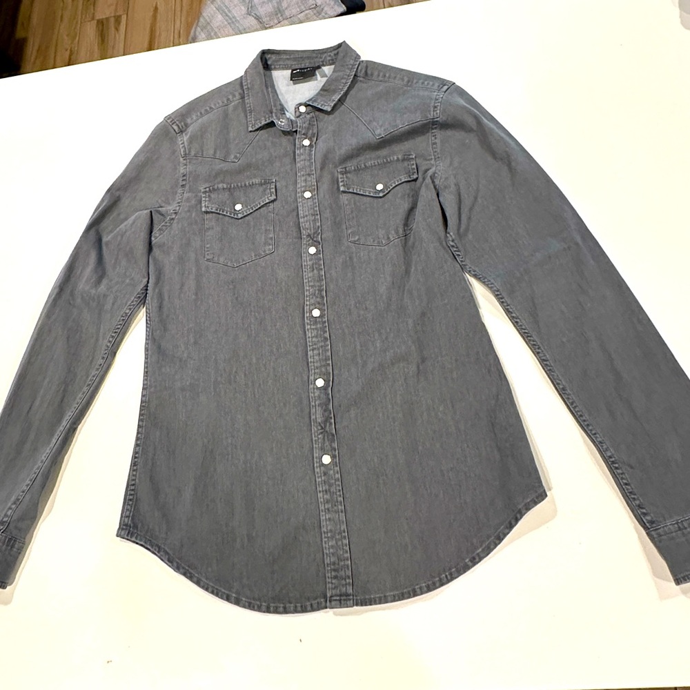 ASOS Design button up - Picture 2 of 2